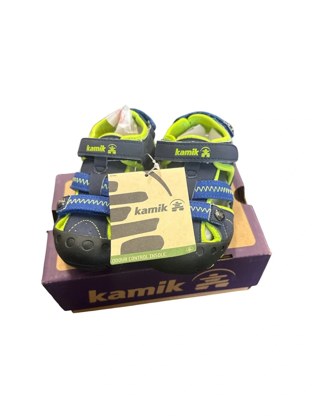 New with tags Kamik Crab sandals